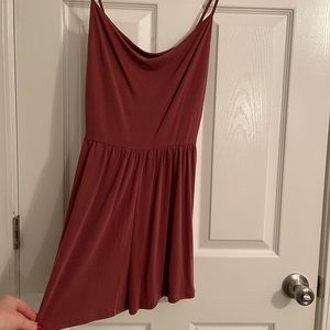 American Eagle romper, XS. Never worn/ tags on. Adjustable straps & drop front.
